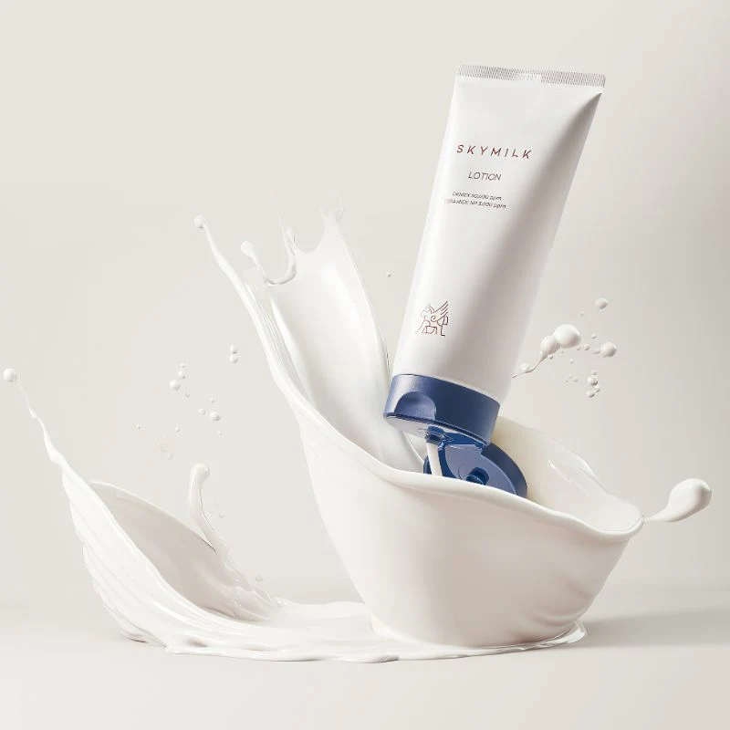 SKYMILK raminantis kūno losjonas su asilės pienu, keramidais ir DKMEX®, 200ml - Image 2